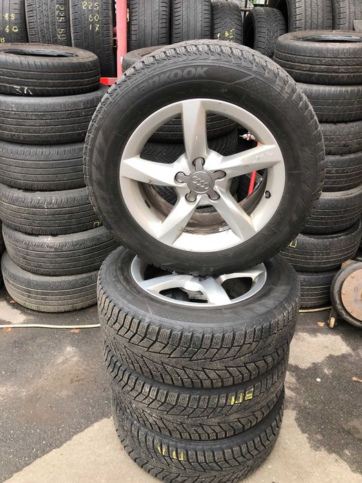 Диски комплект AUDI  A4 2012 року з шинами R16