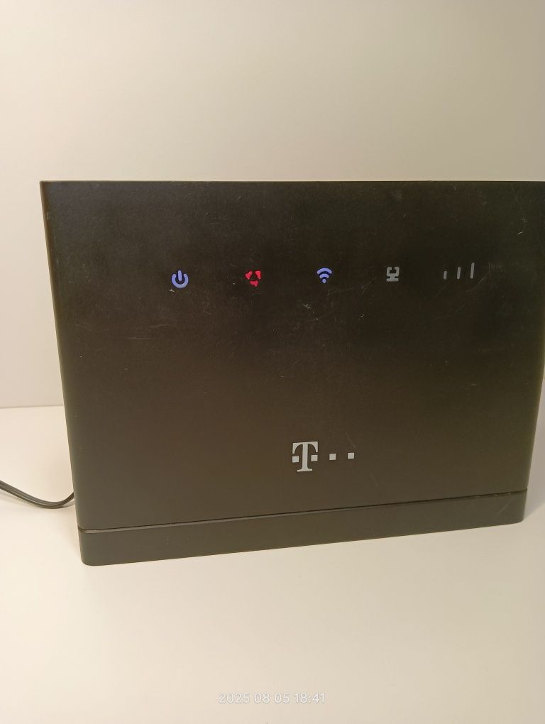 Router na kartę SIM LTE 4G WiFi internetHuawei model do komputera lapt