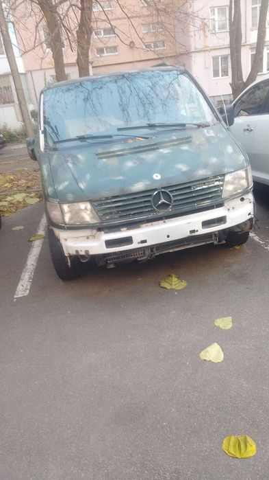 Мерседес віто розбираю по запчастинам кому що потрібно  пишіть