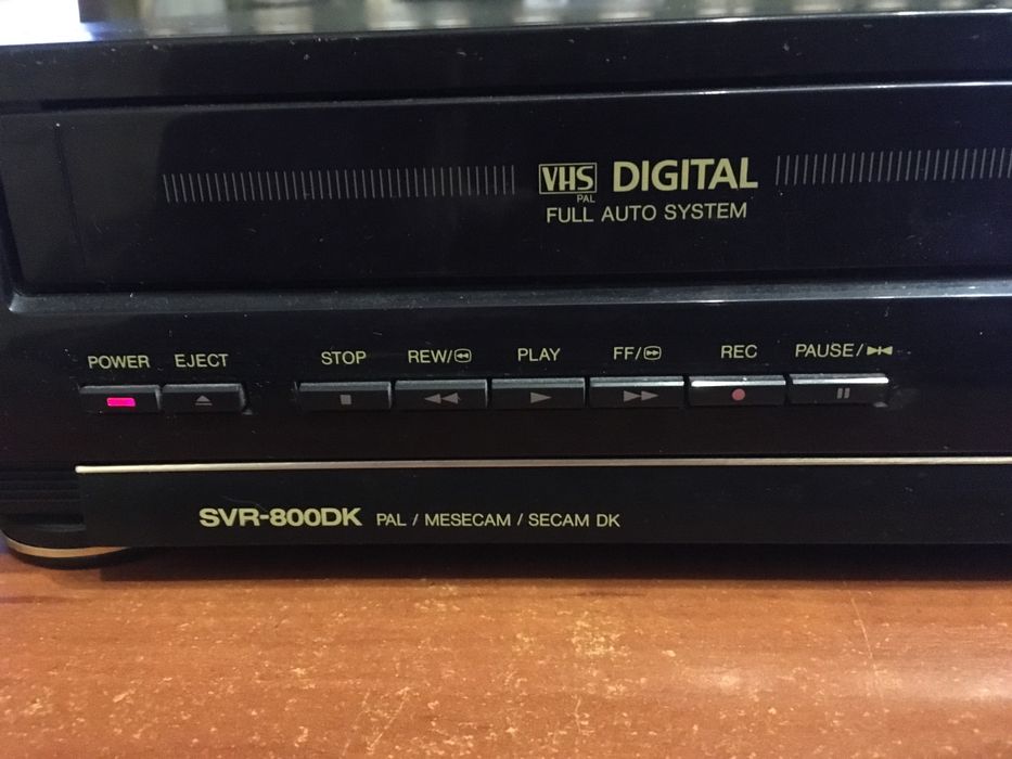 Видеомагнитофон SHIVAKI SVR-8000DK