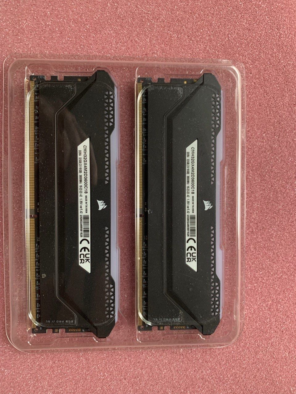 Corsair Vengeance RGB PRO 32Gb (2x16Gb) DDR4 4000Mhg CL18-22-22-40
