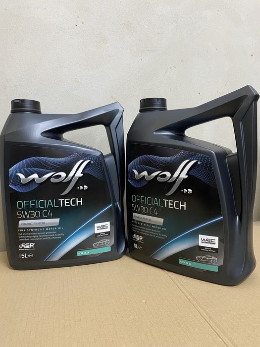 Олива моторна синтетика 5/30 C4 WOLF