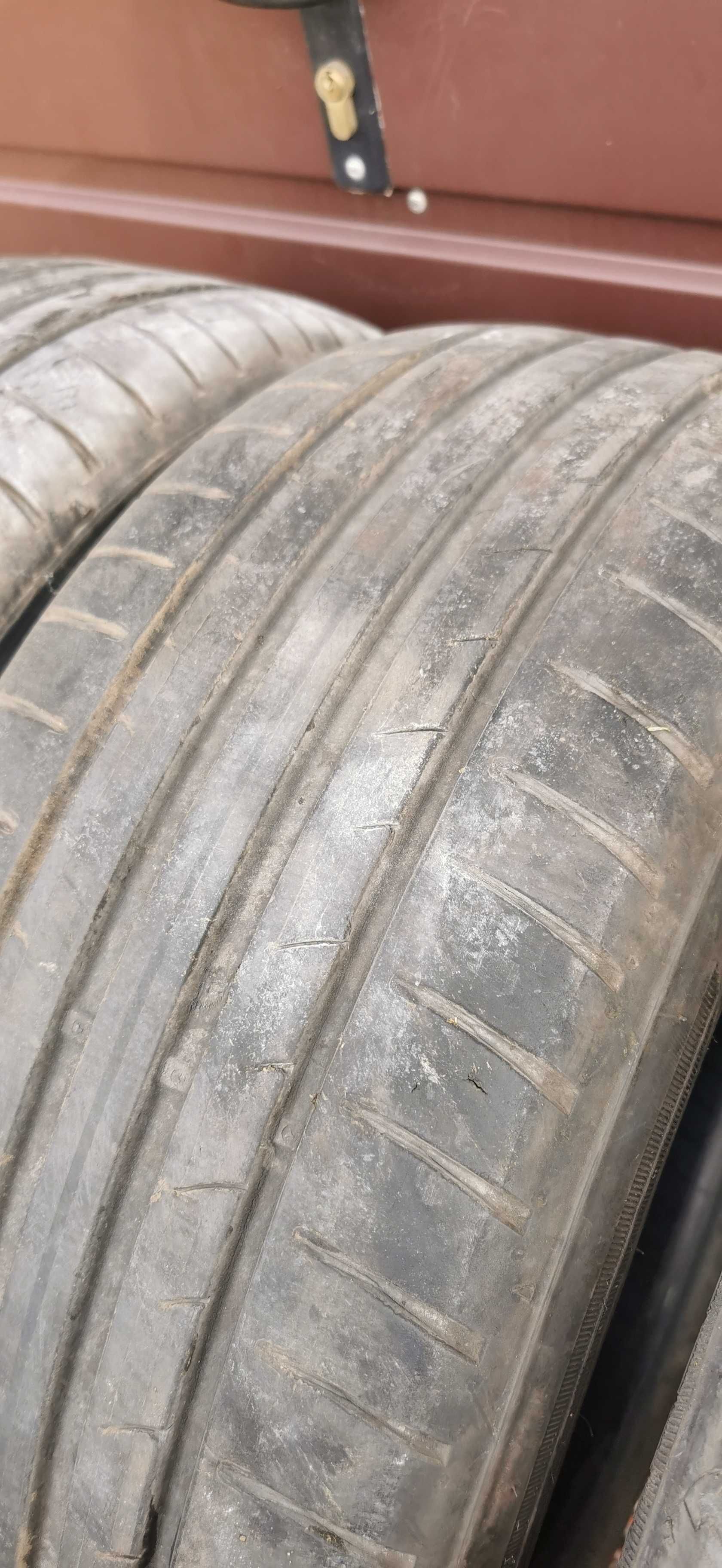 Opony letnie 205/55R16 i 225/45 R17. Dunlop Uniroyal