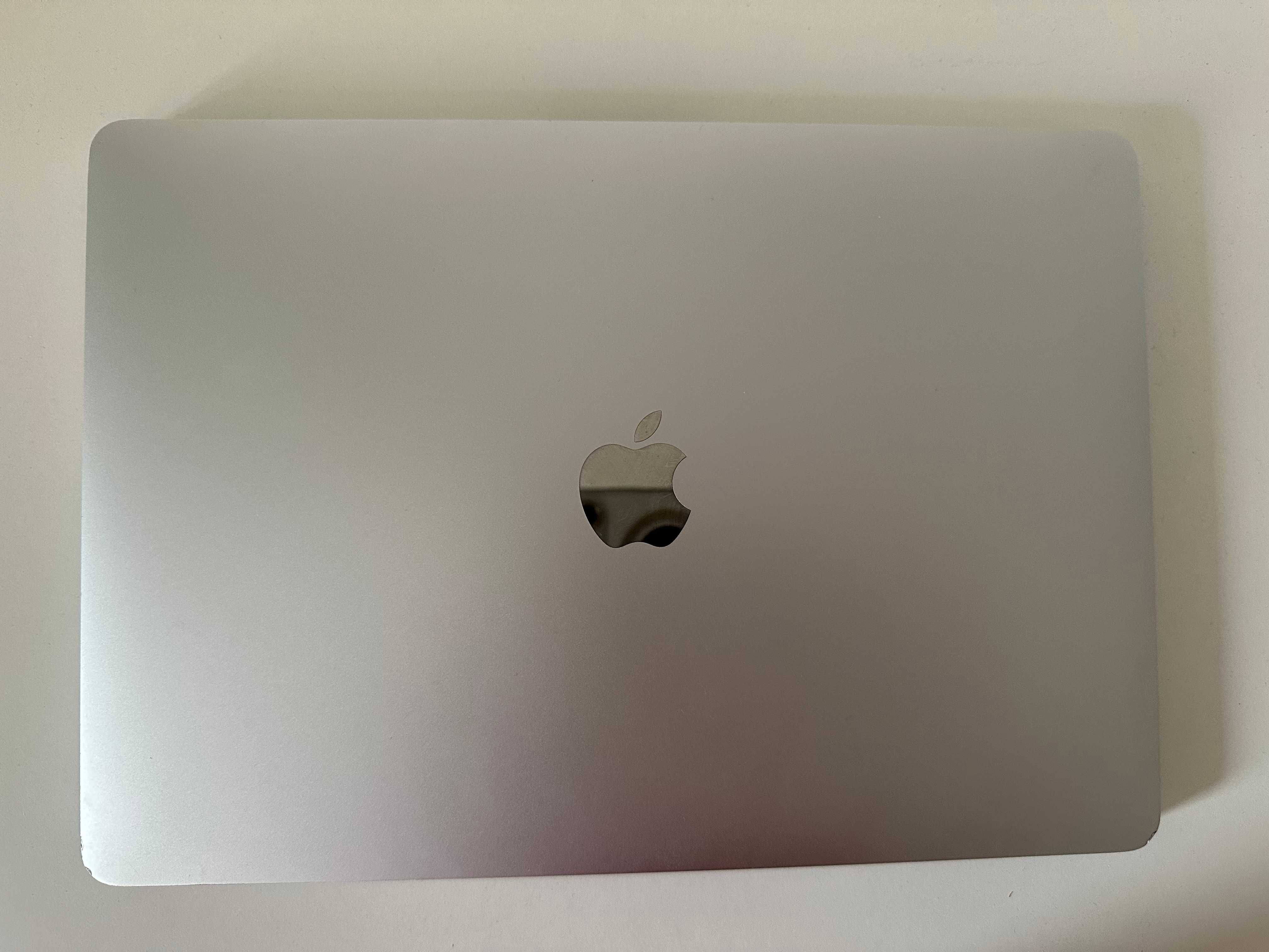 Ноутбук Apple MacBook Pro 13" 2017, A1708 RAM 8Gb SSD 128Gb