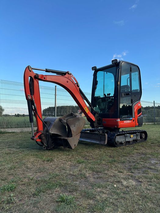 Minikoparka Kubota KX 019-4 Łyżka skarpowa uchylna (hydrauliczna)