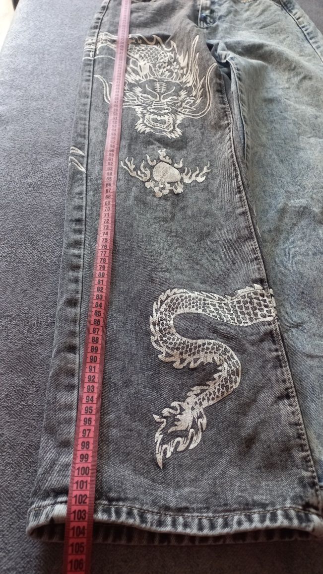 Spodnie jeansowe długie ze smokiem rozm. 164 (XS - EU 34 )