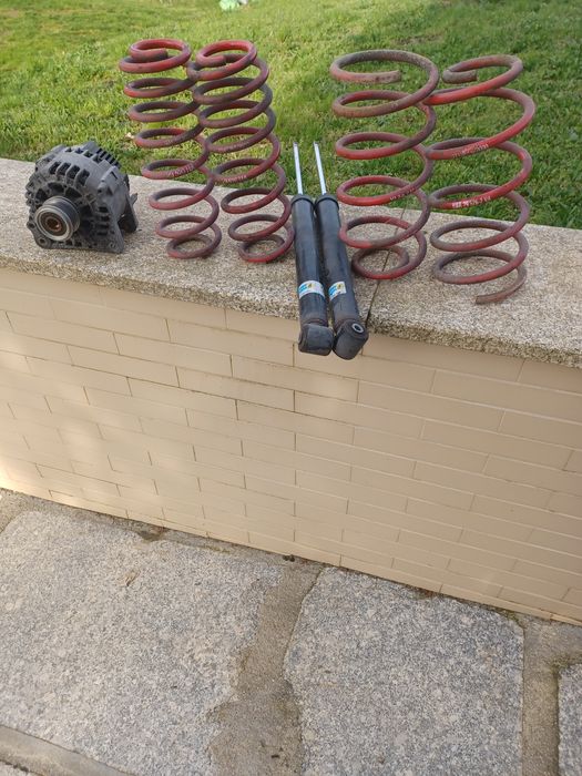 Alternador + molas de rebaixar, 2 amortecedores trazeiros golf 4 .