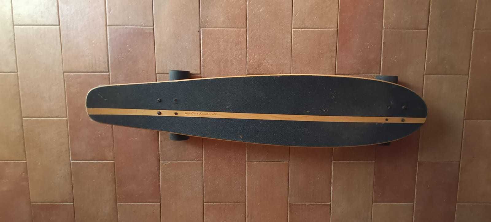 Skate longboard customizado- Mindless Marauder, Divine, Bolzen, Randal