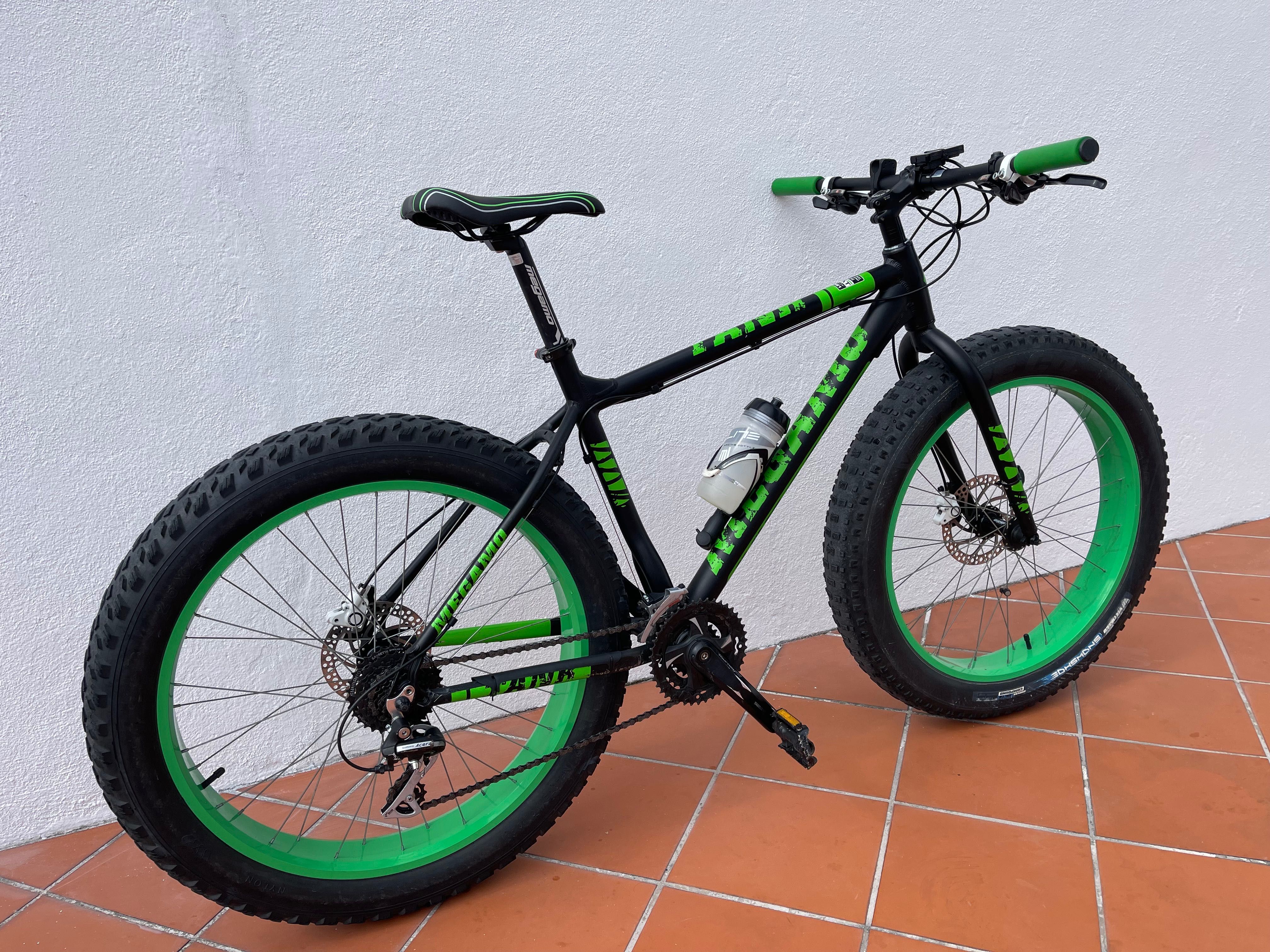 Bicicleta Megamo Tank (Fat Bike BTT)