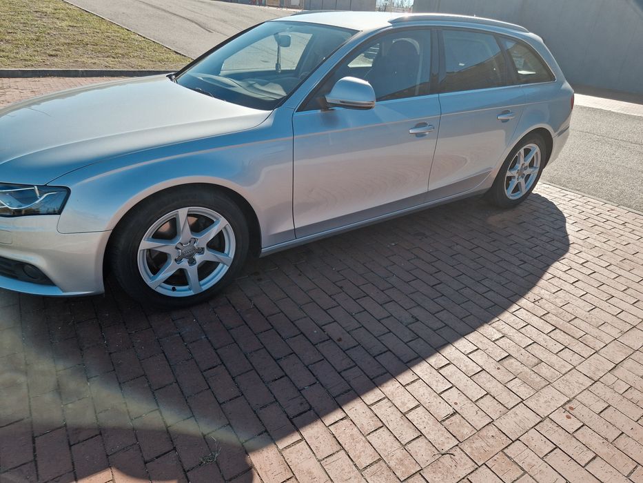 Audi A4 B8 143cv
