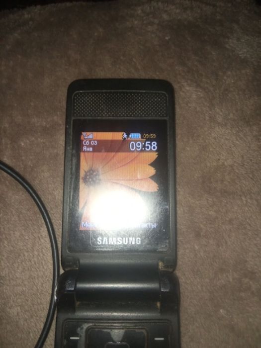 Кнопочный телеффон ,,samsung,,S3600i.