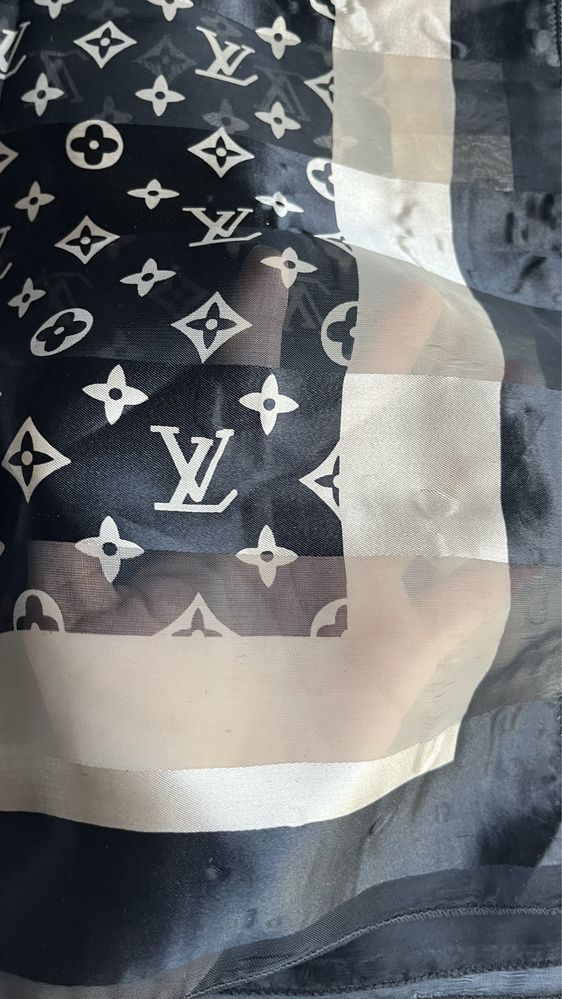 Apaszka chusta szalik Louis Vuitton 100 x 100 cm kwadratowa