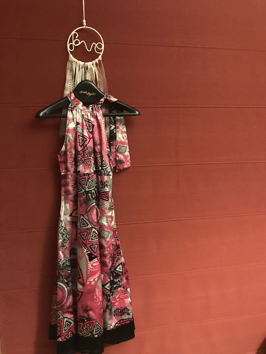 Vestidos em duas cores