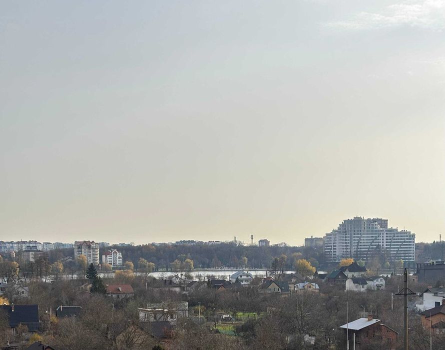 Продається ЗДАНА смарт-квартира з ремонтом. Озеро.