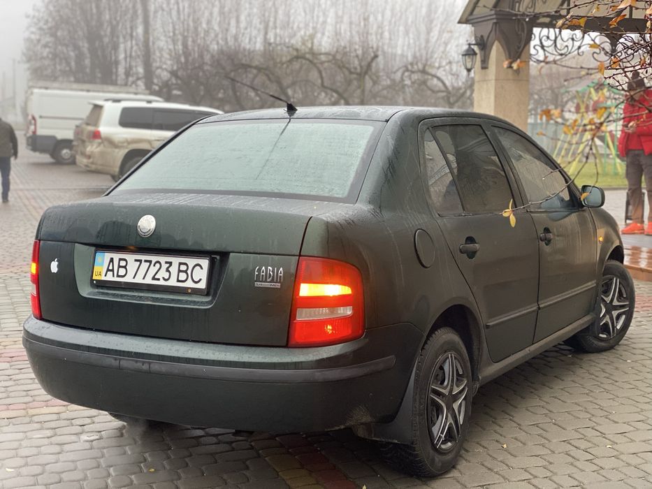Skoda Fabia  196 тис пробігу 1-н власник ,хороший 1.4 МПІ