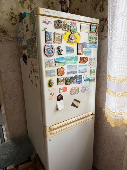 Холодильник Siemens на запчастини.