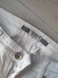 Spodnie jeansy rurki r 32 Pull & Bear