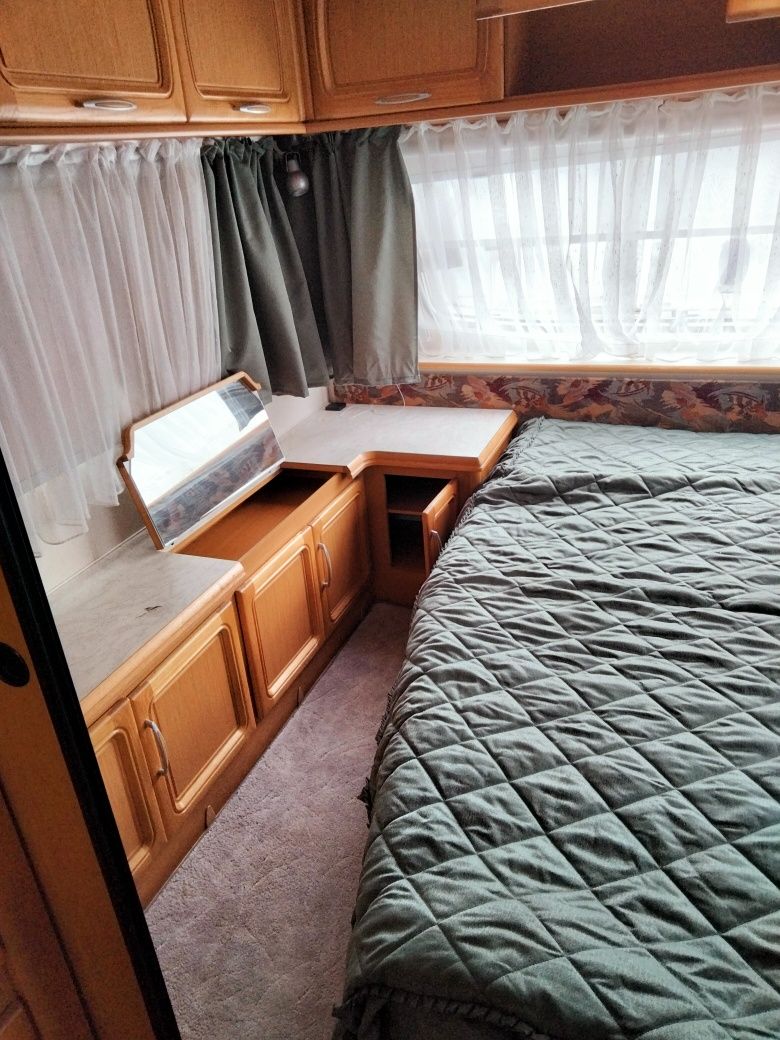 1020 Hobby 720 Prestige 9 m najdluzsza Przyczepa kempingowa