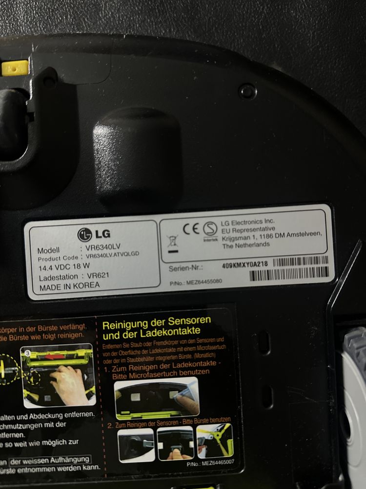 Робот пилесос LG HOM BOT VR6340LV| з німедчини все працює ідеально нов