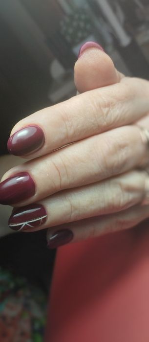 Манікюр.Педикюр.Нарощування нігтів