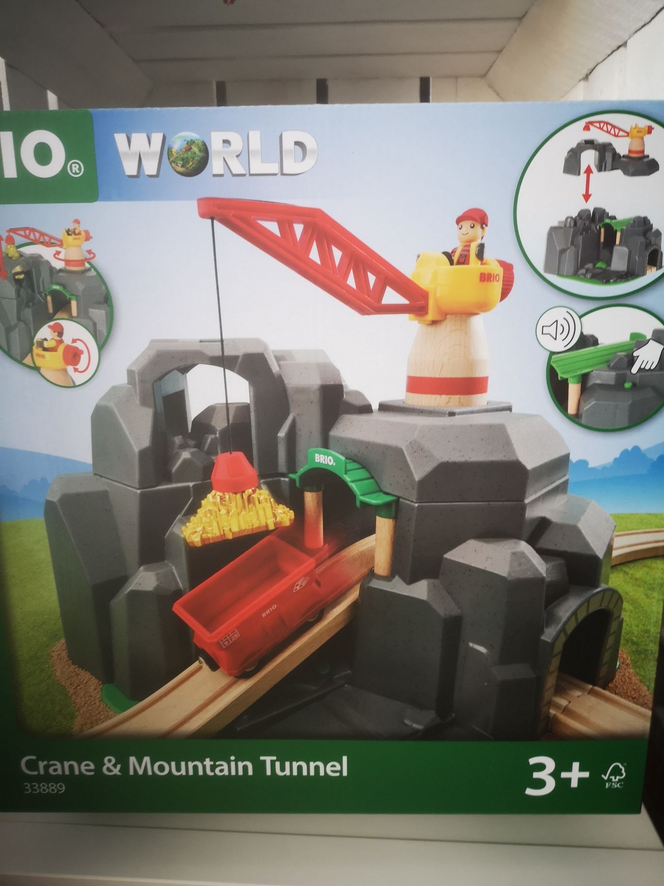 BRIO: tunel górski z dźwigiem World