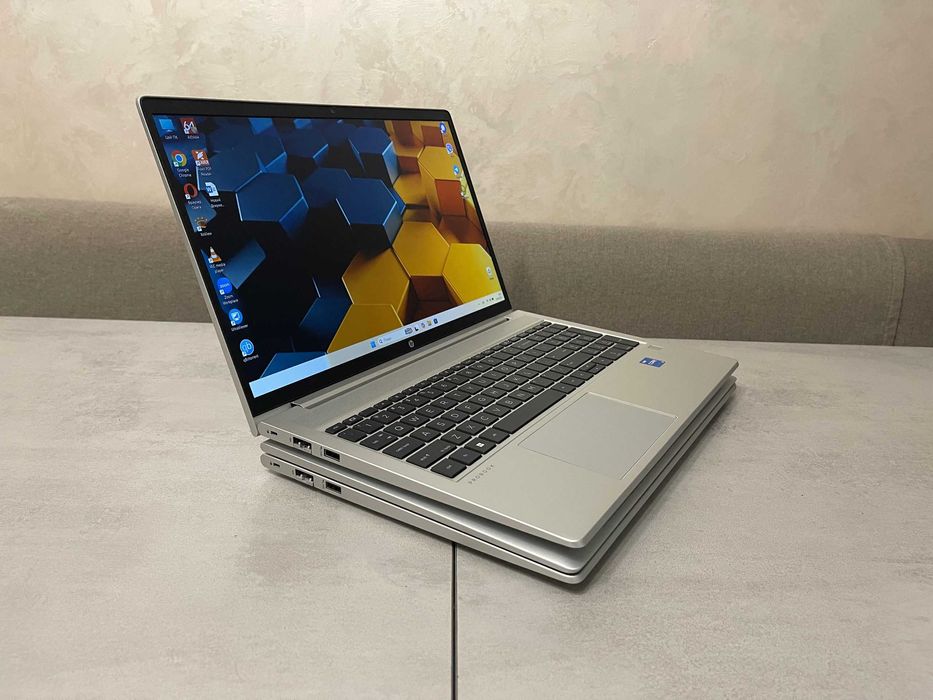 Ультрабук HP Probook 450 G9, 15,6" FHD IPS, i5-1235U, 16GB, 256GB