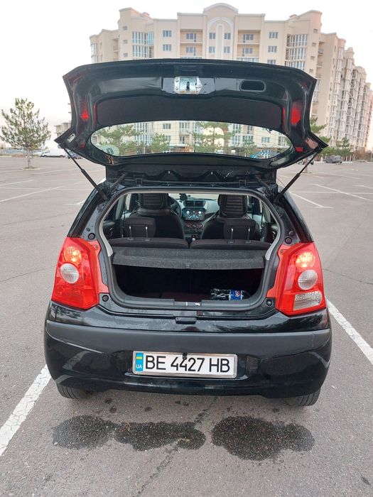 Nissan Pixo. 2011. 1.0.Aвтомат.