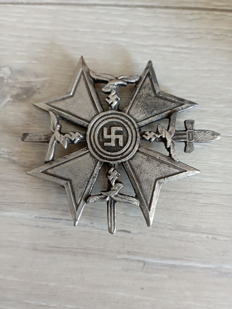 Продам немецкий крест второй мировой войны