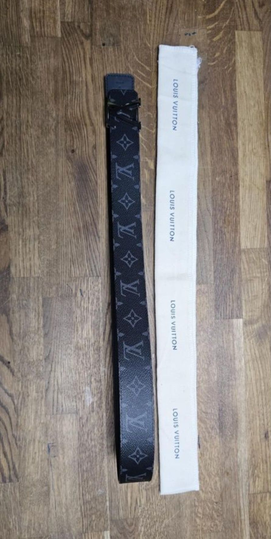 Czarny pasek Louis Vuitton