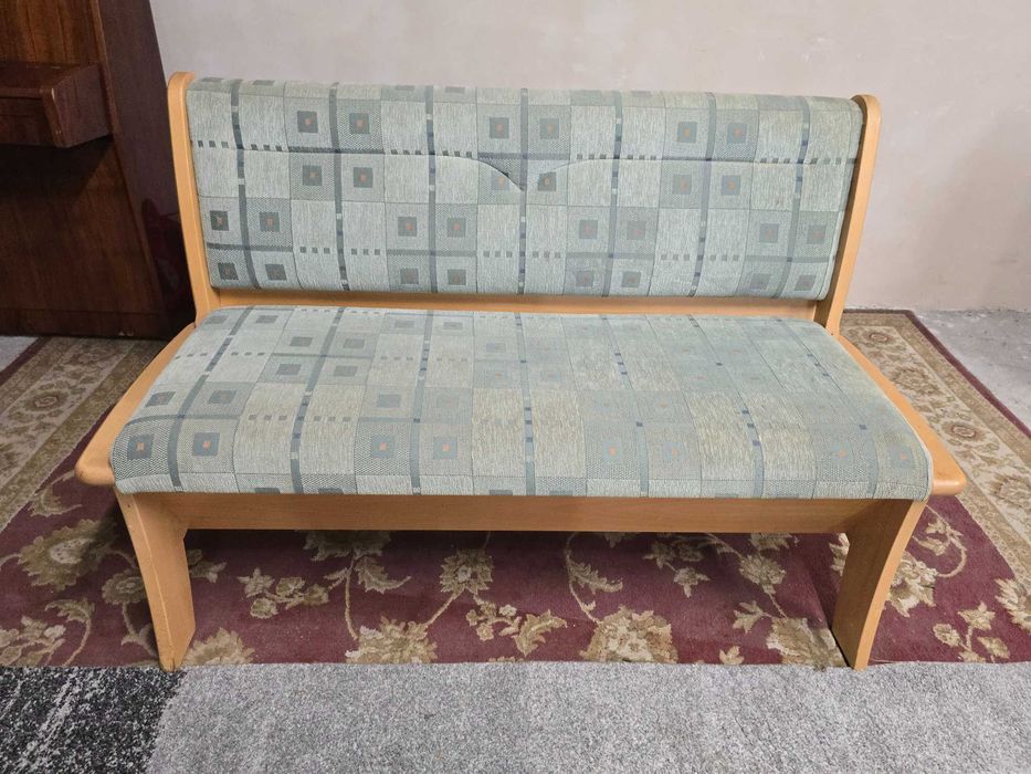 Ławka z pojemnikiem, lite drewno