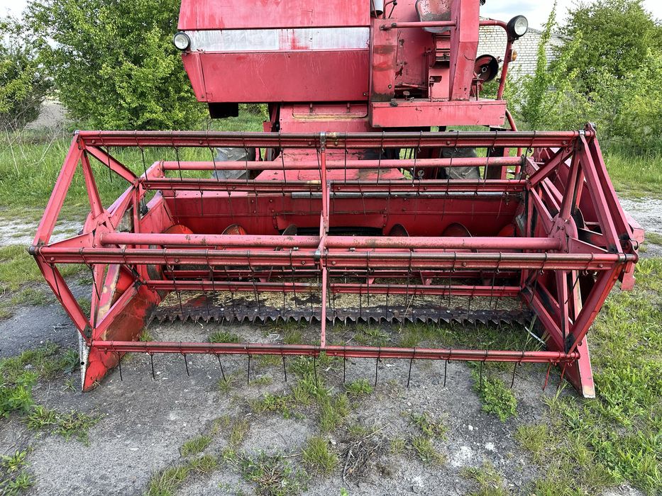 комбайн Massey Ferguson 186 187 206