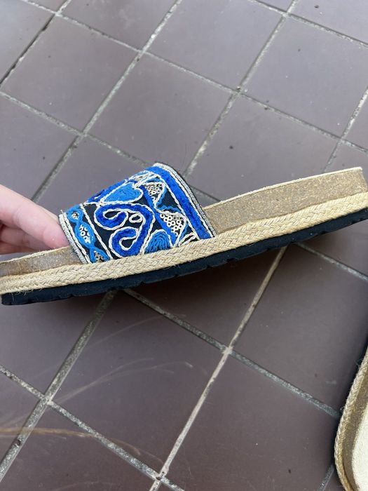 Фірмові жіночі шкіряні шльопанці