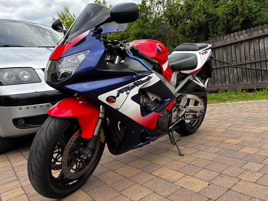 HONDA CBR929RR Fireblade