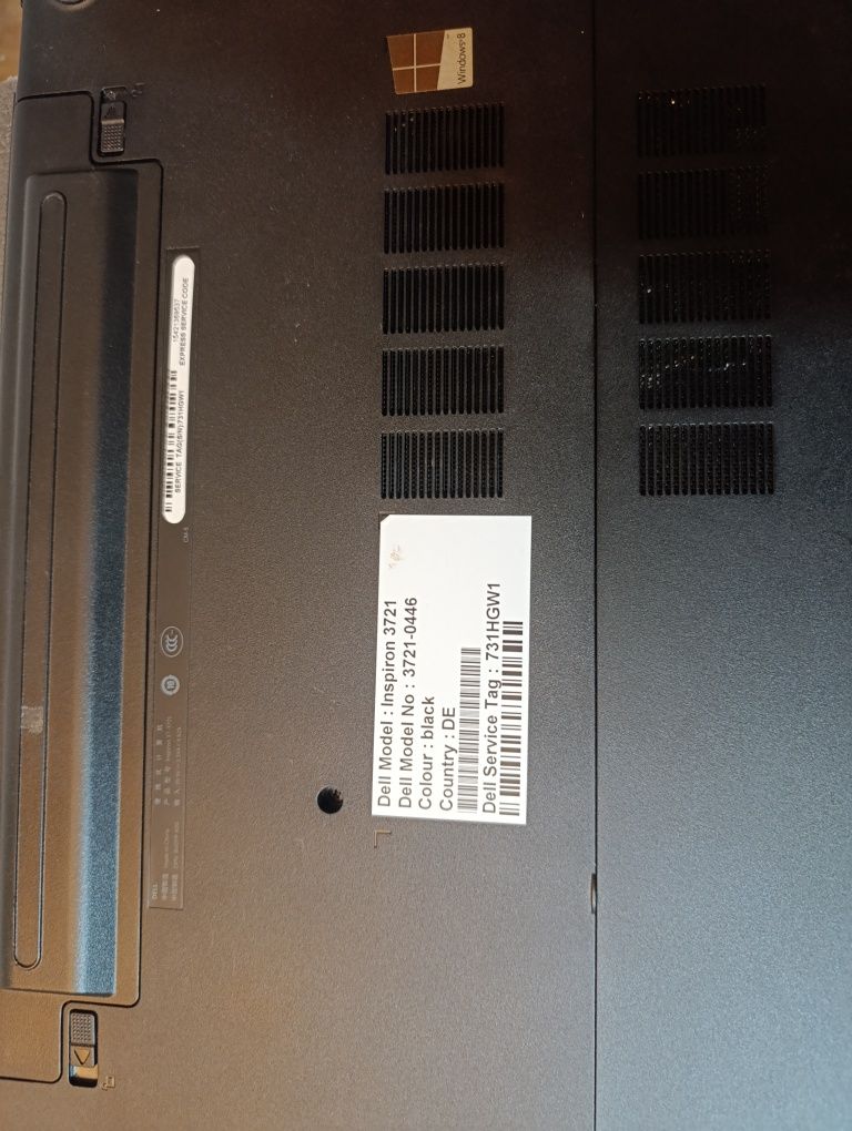 Dell 3721 . i 5 -3337U RAM 4gb. HDD 1 tb