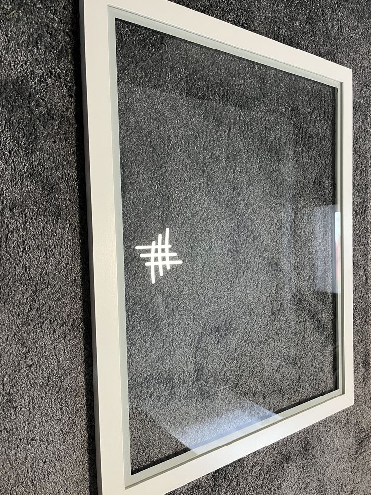 Półka szklana z przegrodami do szaf z Ikea