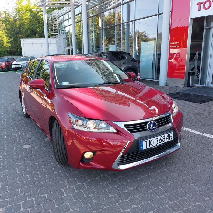 Lexus CT Lexus CT 200H komfort i niezawodność Polski salon