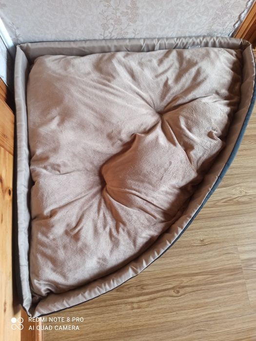 Лежак для кота, собаки кутовий. ліжечко для кота