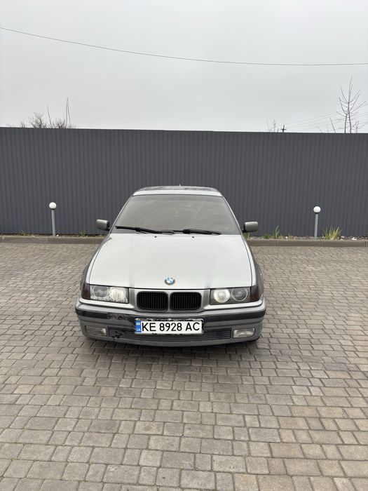 Bmw e36 320i