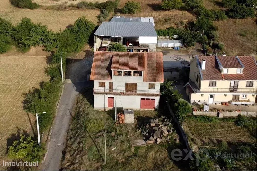 Moradia V3 em Bornes, Macedo de Cavaleiros em fase de construção