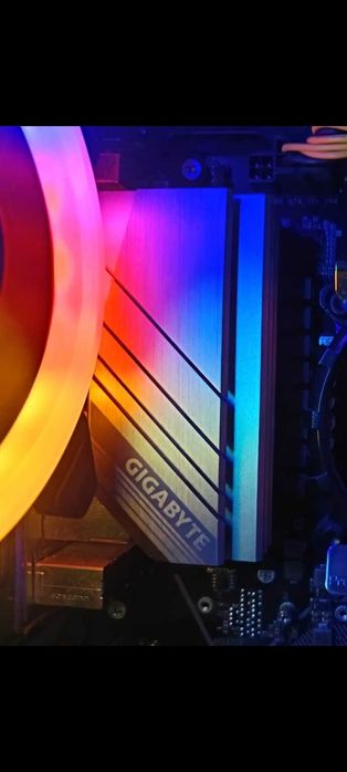 Z590 D + i5-10500 + 16 GB 3200 + ENDORFY Spartan 5 MAX ARGB