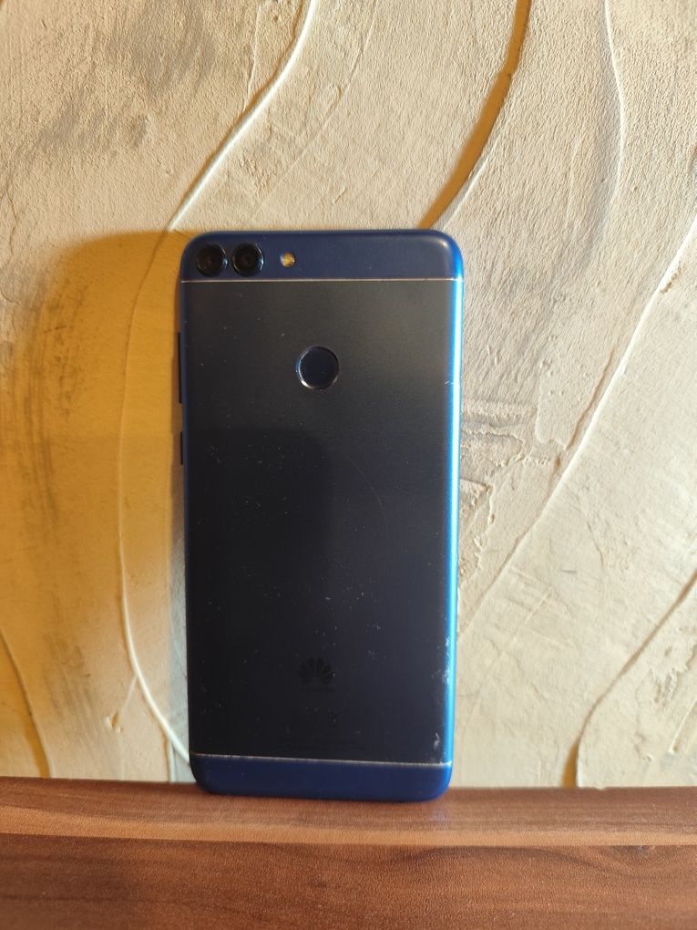Sprzedam smartfon Huawei p Smart