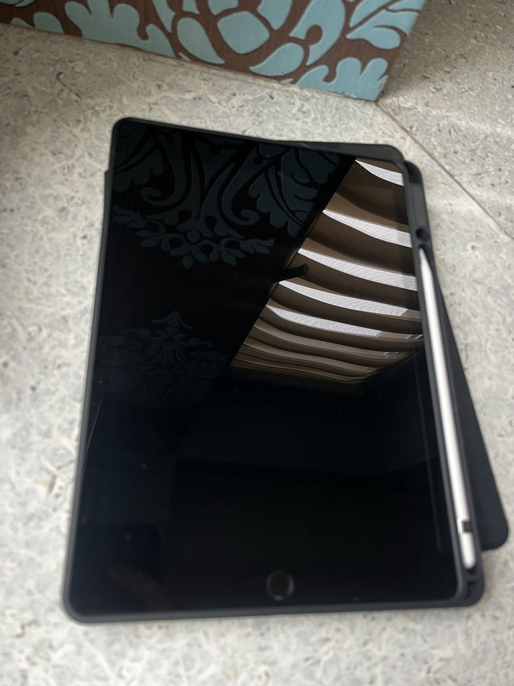 iPad 8 gen 32gb pamieci