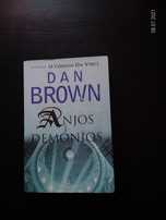 Livro "Anjos e Demónios" de Dan Brown