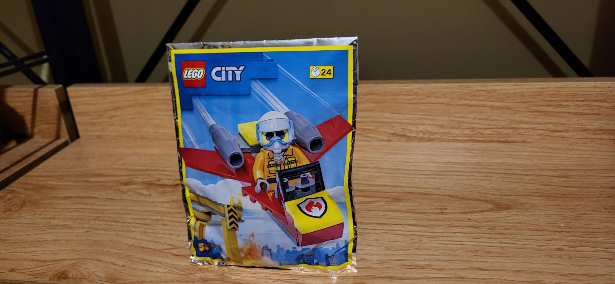 Lego City 952209 Strażak plus Odrzutowiec saszetka z klockami