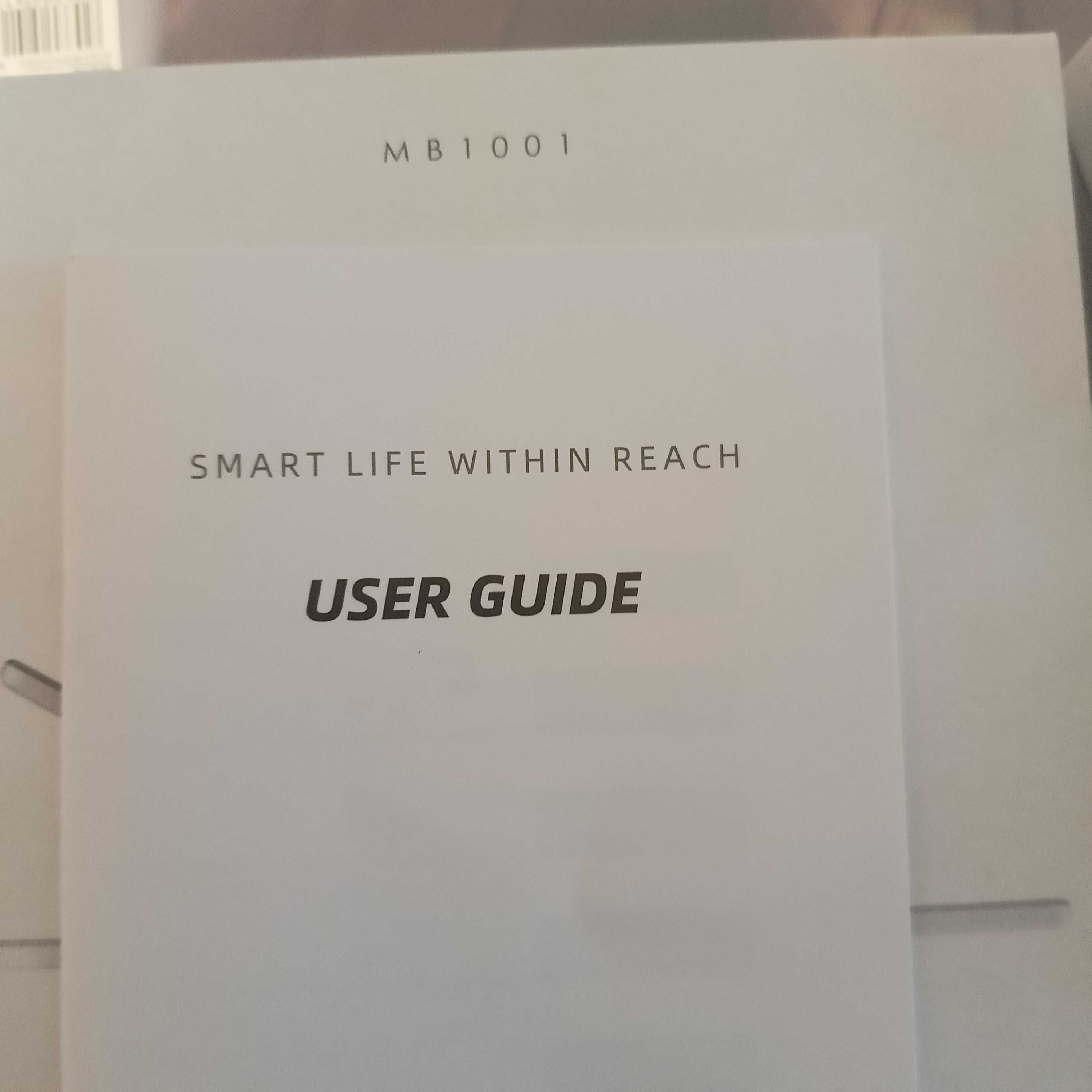 Tablet MB1001 czarny