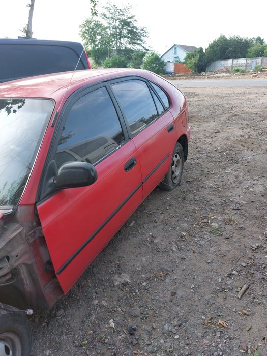 Toyota corolla e 100