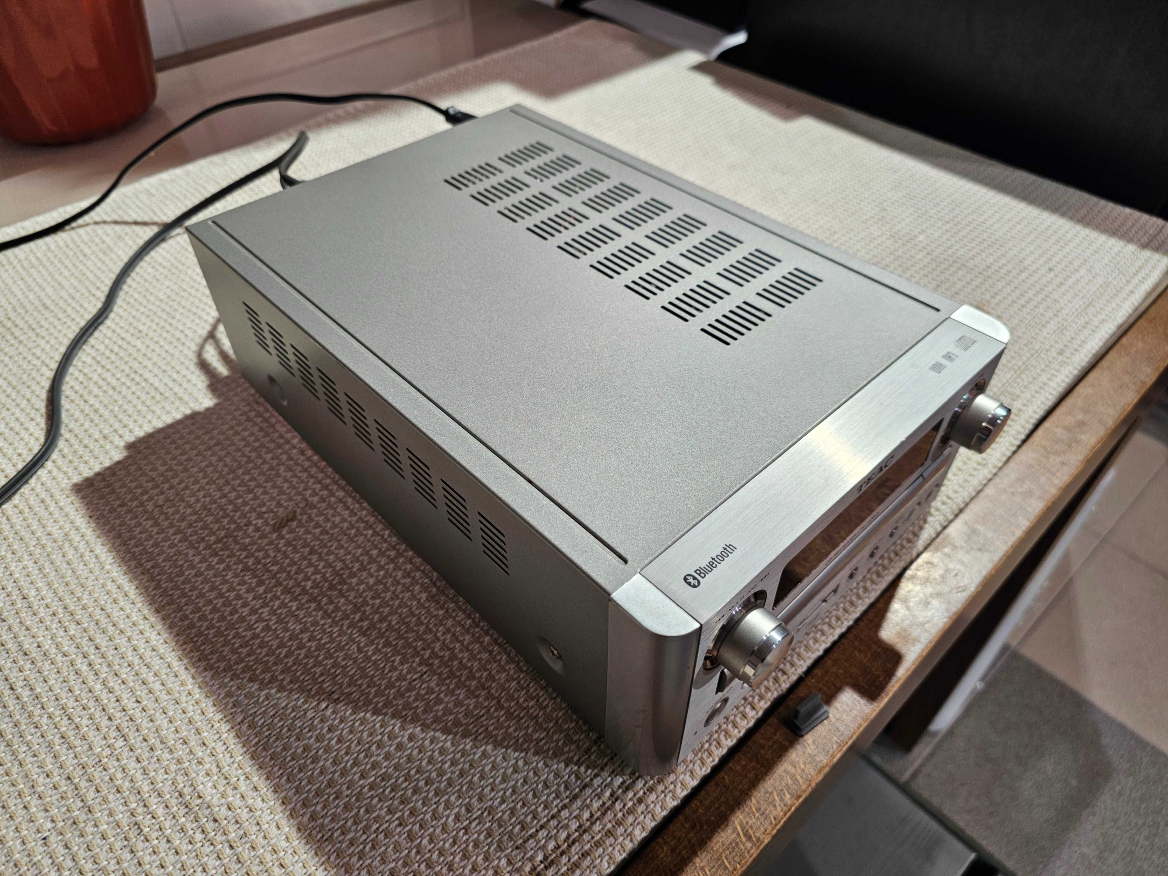 CD ресивер TEAC CR-H260i Bluetooth, CD, FM радіо, USB (Носій)