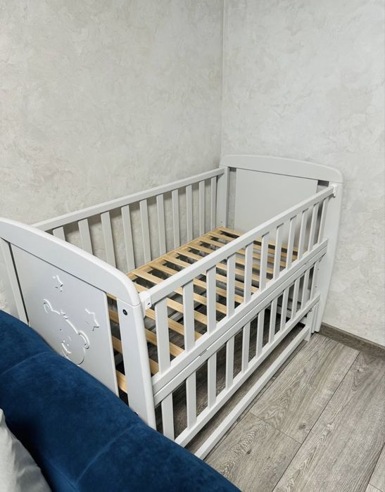 Продам дитяче ліжко Умка