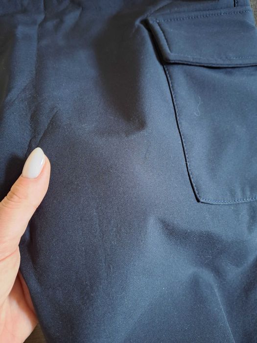 Чоловічі штани софтшел в розмірі М (невелика L)