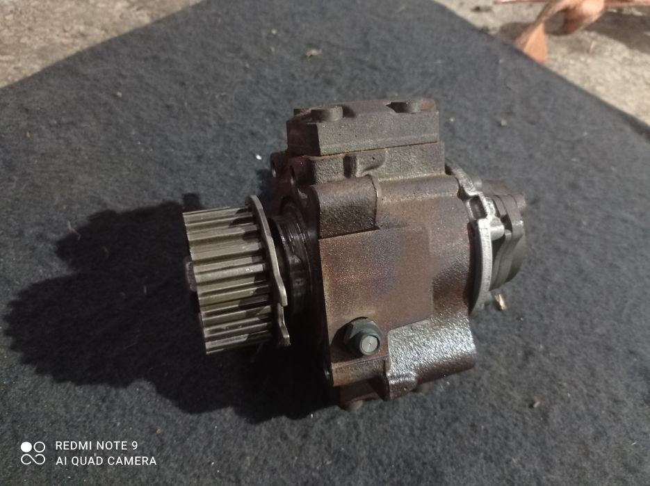 Топливный насос 1,6ehdi ТНВД Citroen c4 picasso Jumpy Expert  peugeot